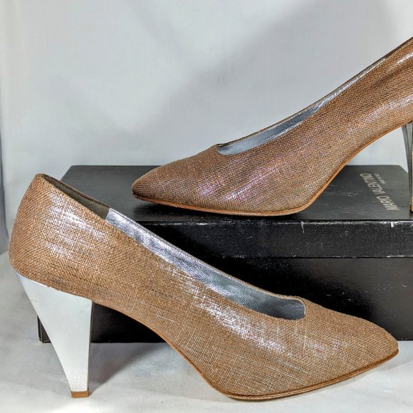 Size 7 1/2 Italian Light Brown Pump with Silver Metallic Heel, Mario Valentino - Picture 4 of 12